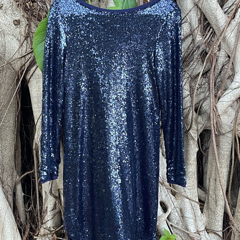 Blue sequined cocktail dress